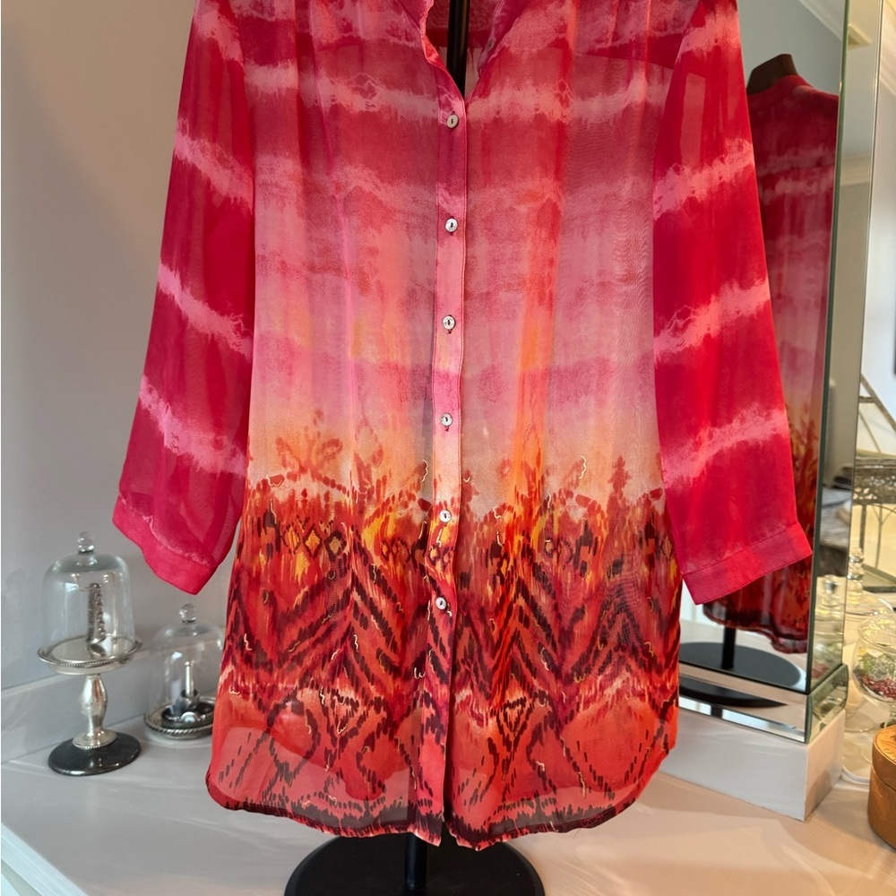 Chicos Elegant Red Ombre Women's Blouse US Small - Picture 3 of 7